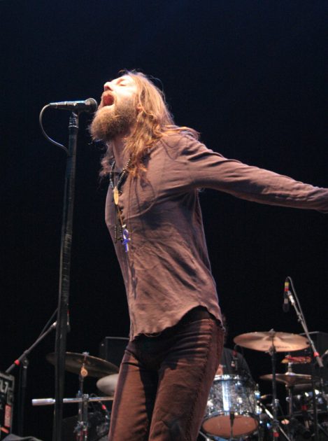 Singer Chris Robinson of the rock and roll band The Black Crowes, wears Lost Art Hemp Jeans while performing on stage Summer 2008